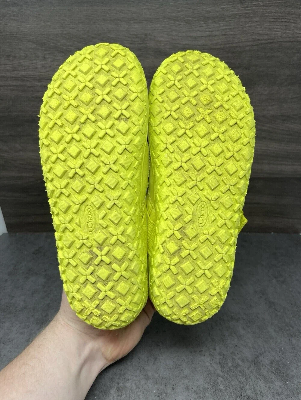 Chaco Ramble Puff Shoes Womens Size 8 Hi Vis Green Slip On Buckle